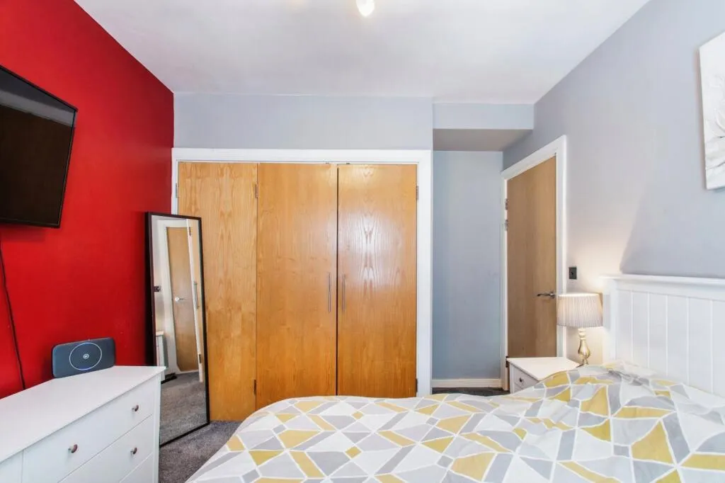 2 bed Apartment