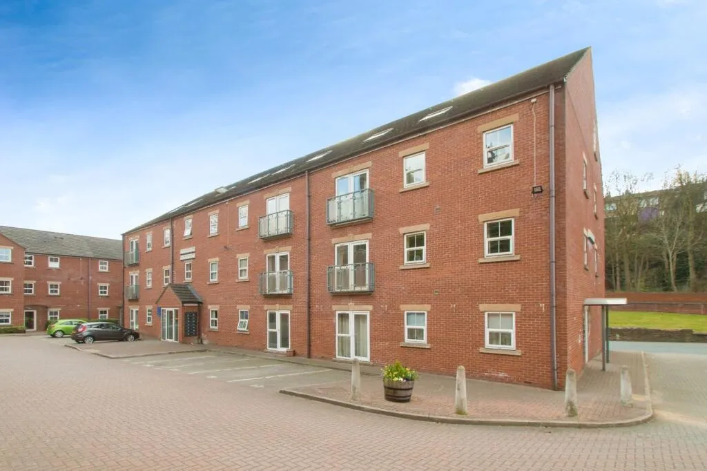 2 bed Apartment