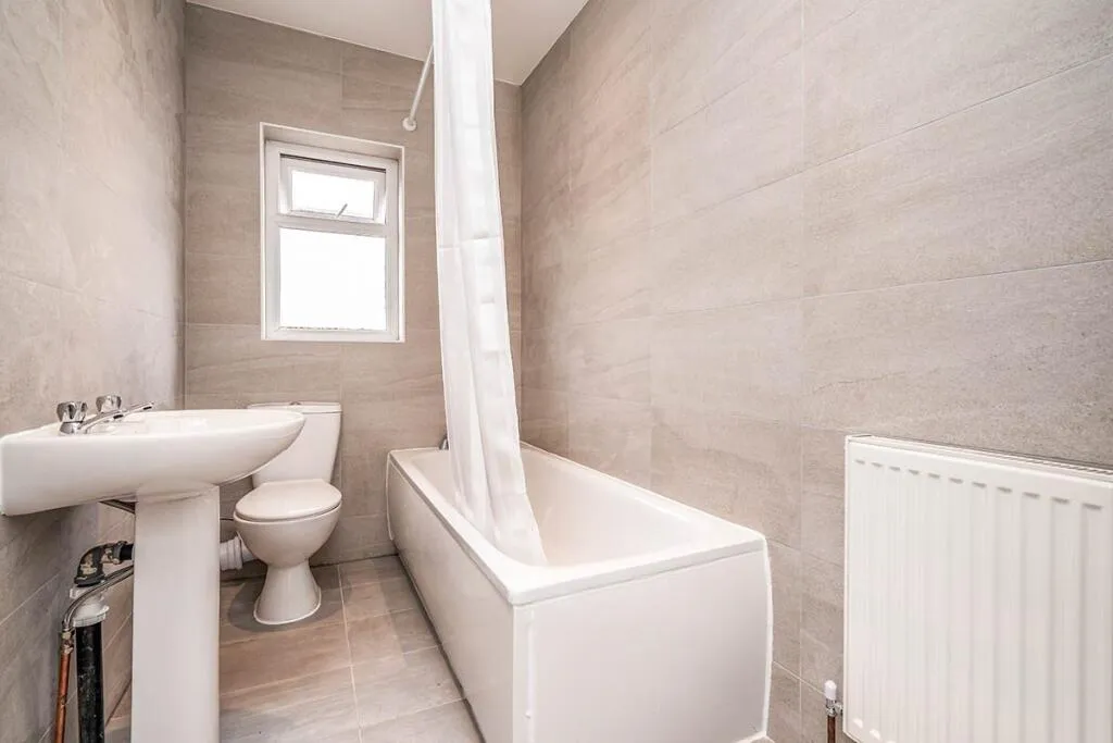 2 bed Terraced