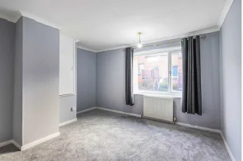 3 bed Terraced