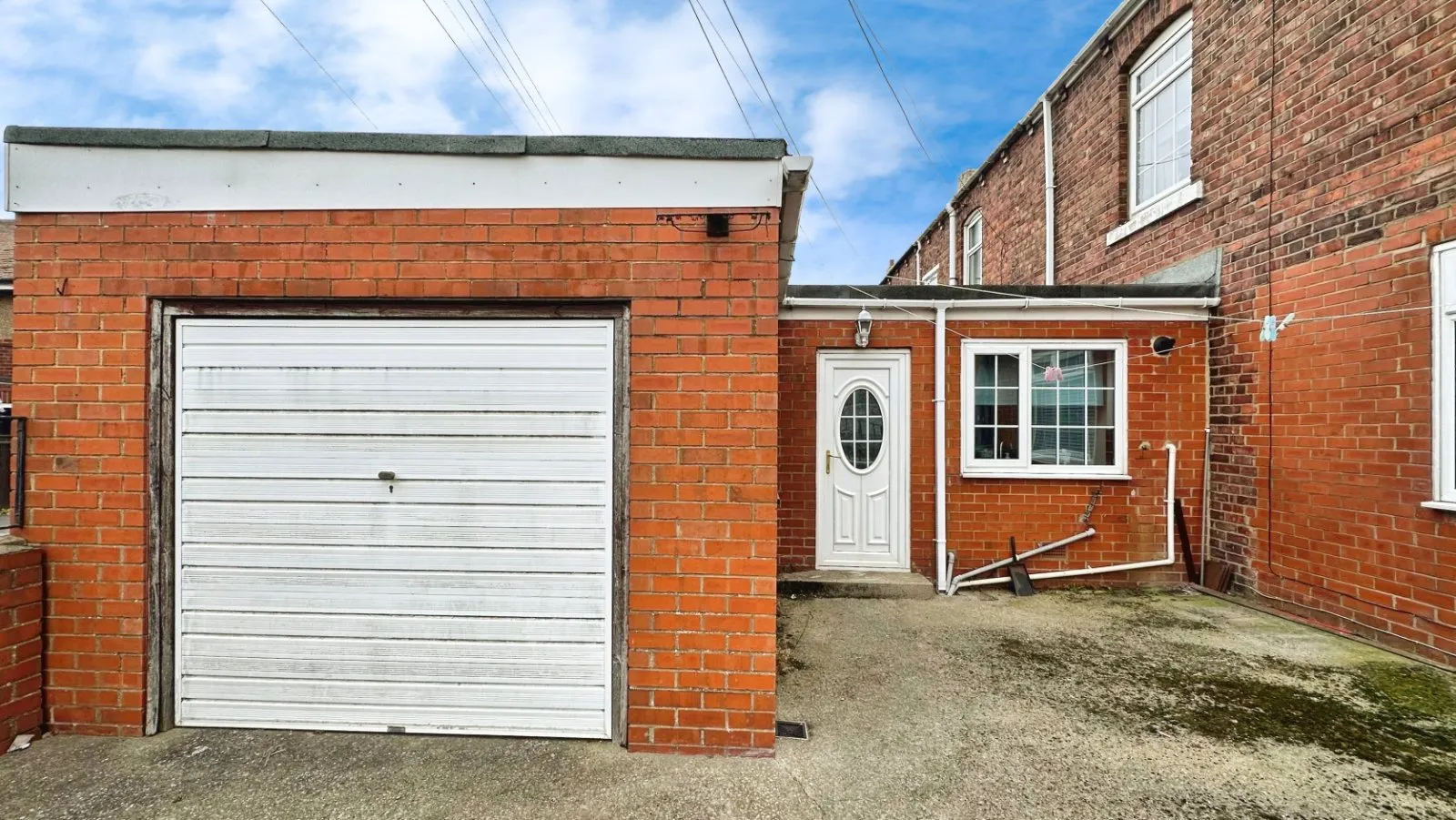 3 bed End of Terrace