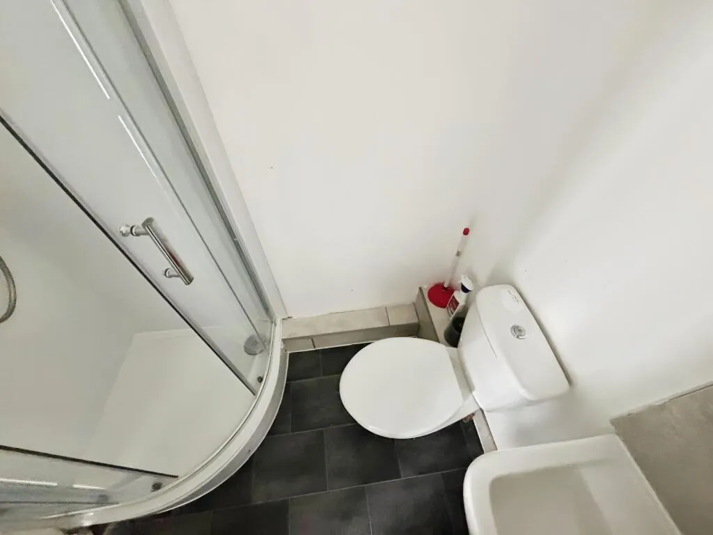 2 bed Terraced