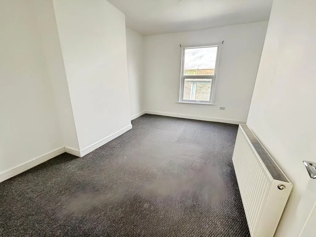 2 bed Terraced