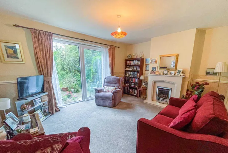 3 bed Semi-Detached