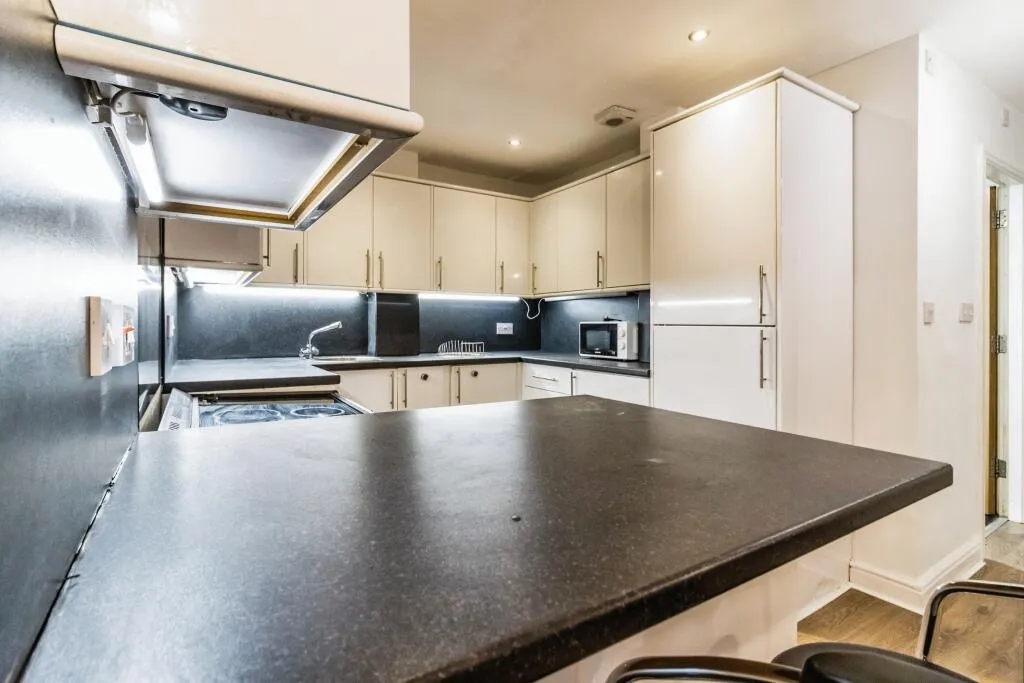 2 bed Apartment