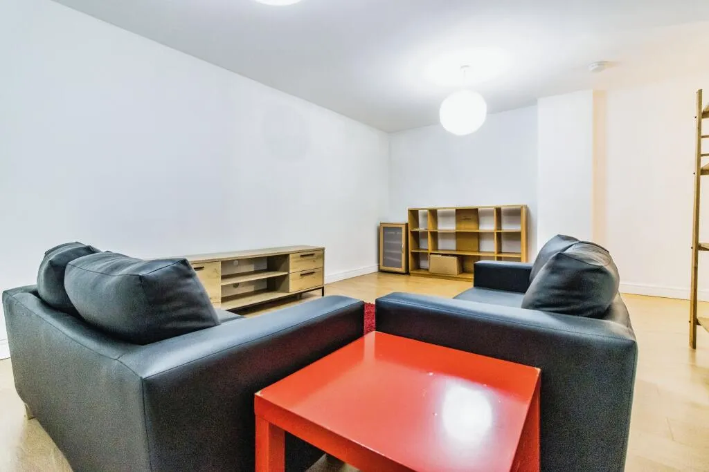 2 bed Apartment