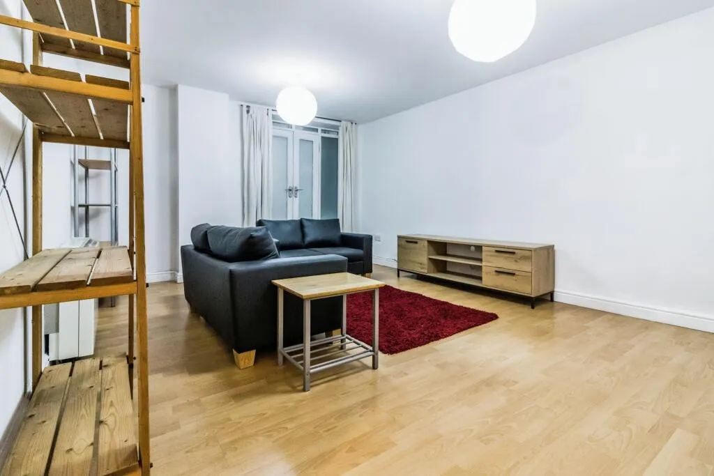 2 bed Apartment