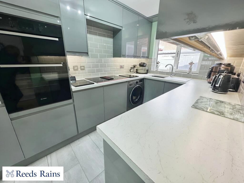 2 bed Bungalow