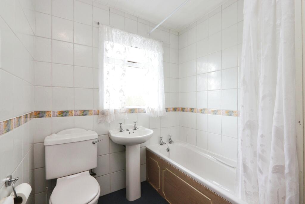 3 bed Terraced