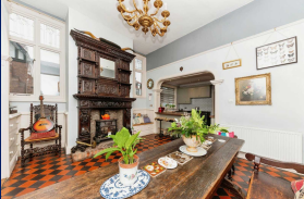 5 bed Semi-Detached