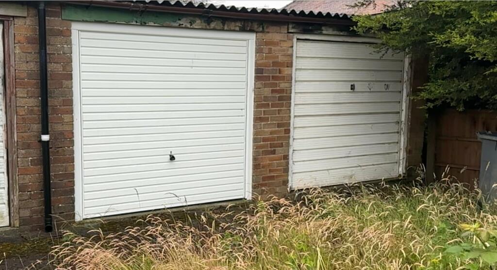 2 bed Garages