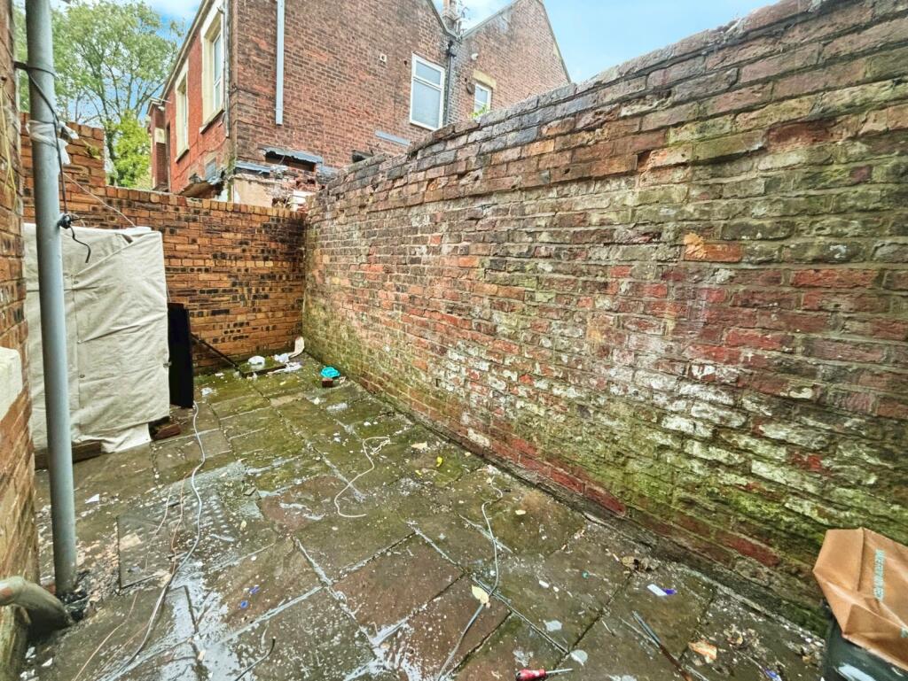 3 bed Terraced