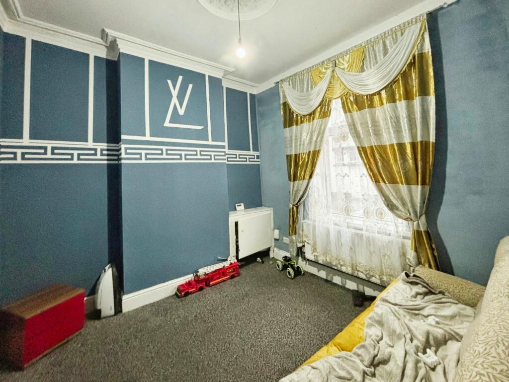 3 bed Terraced