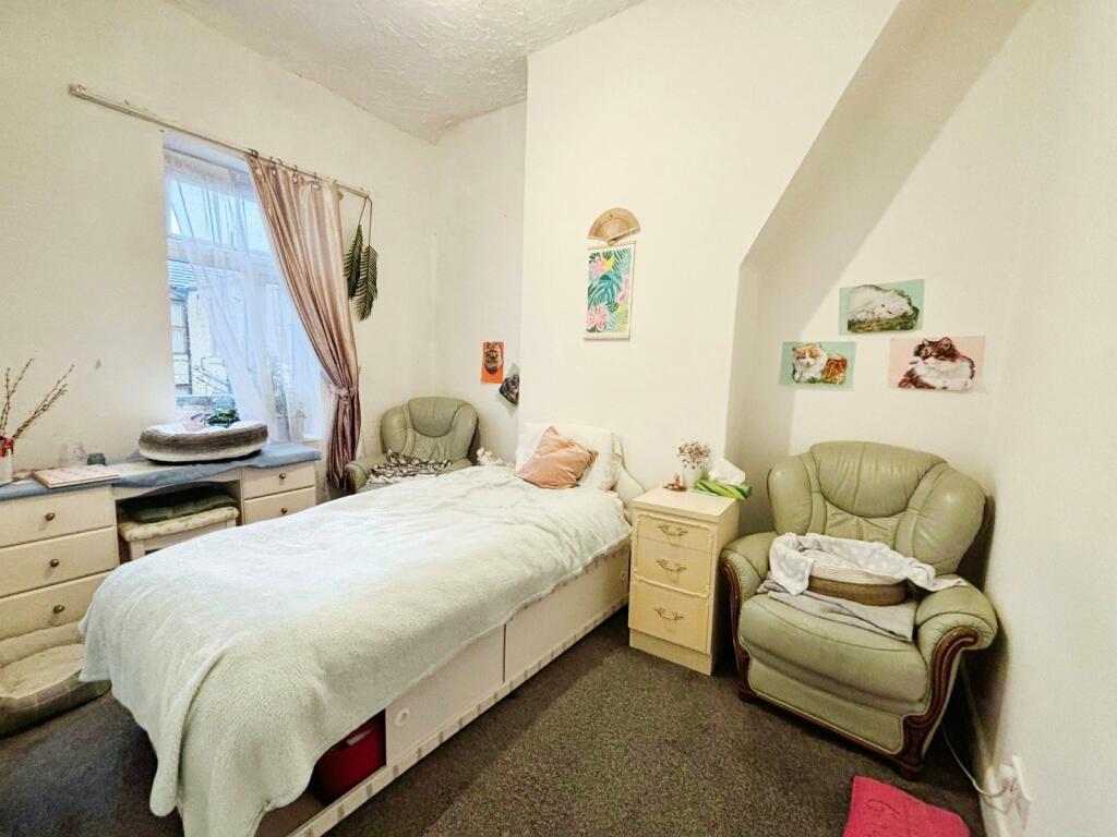 2 bed Terraced