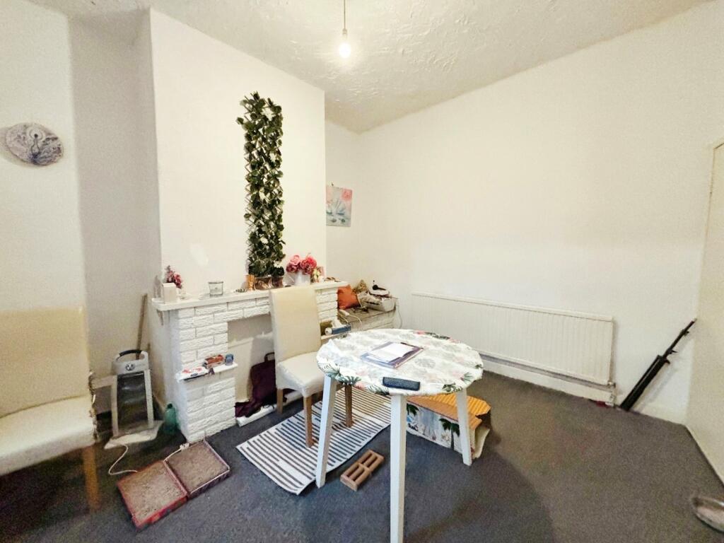 2 bed Terraced