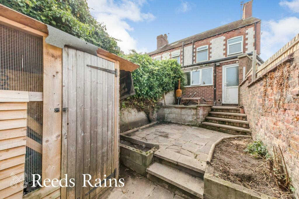 2 bed End of Terrace