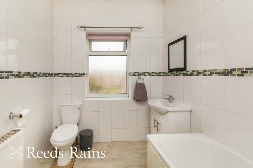 2 bed End of Terrace