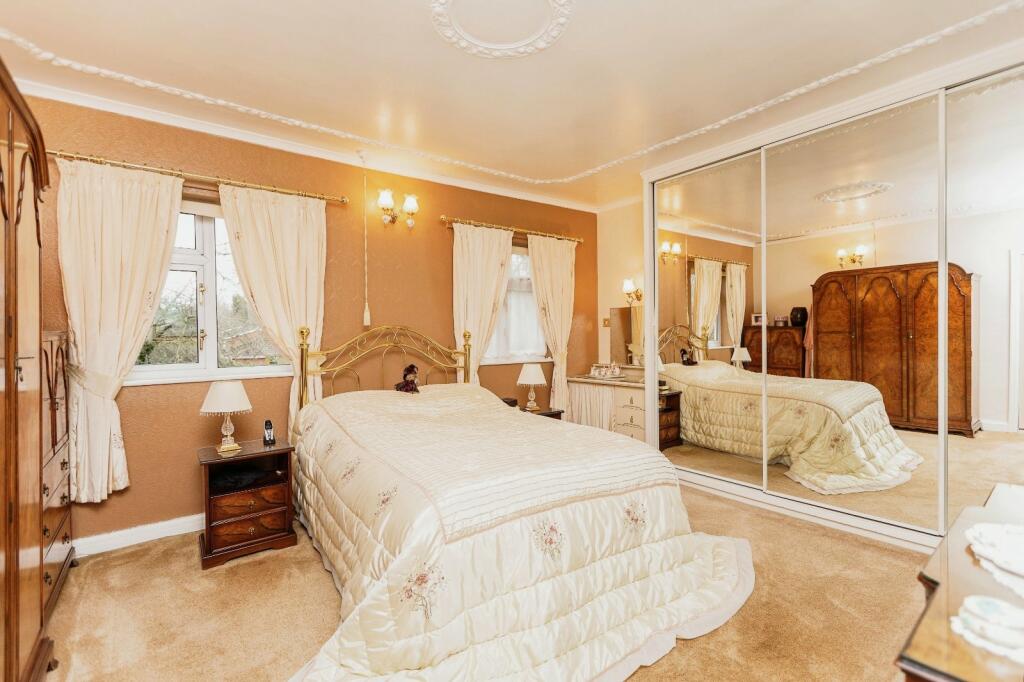3 bed Detached Bungalow