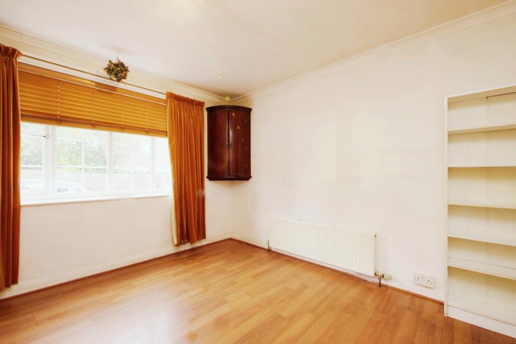 1 bed Apartment