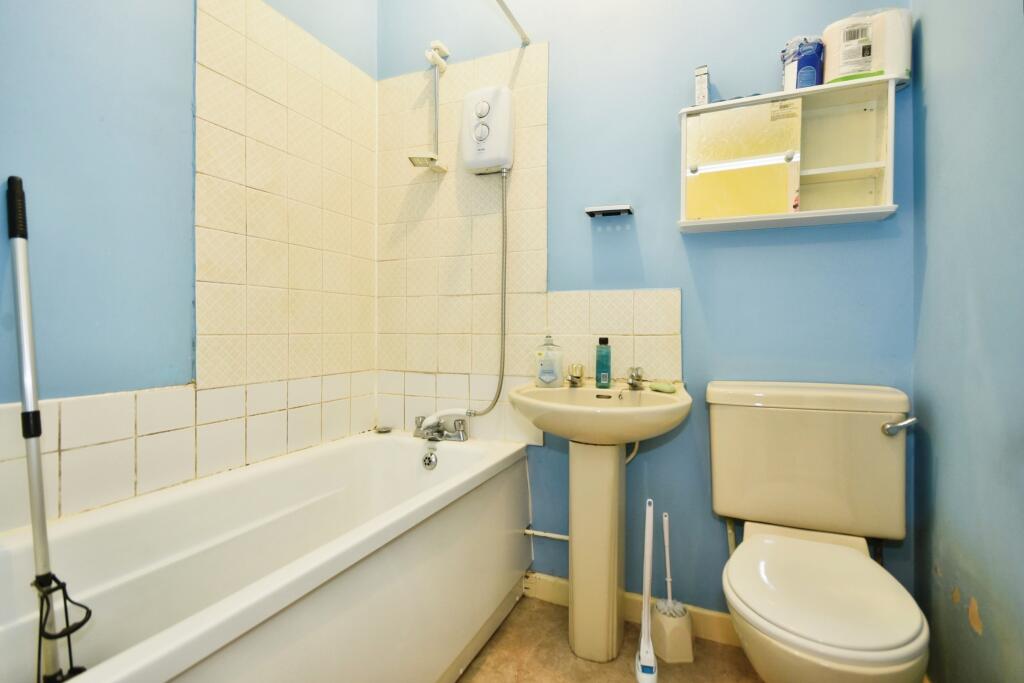 2 bed Terraced