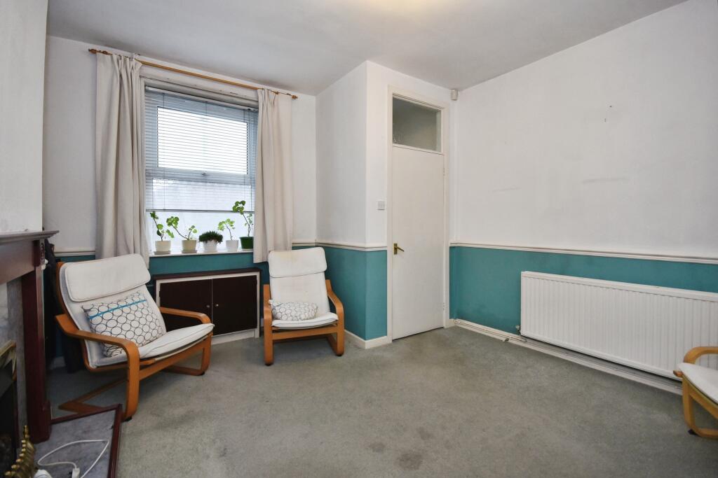2 bed Terraced