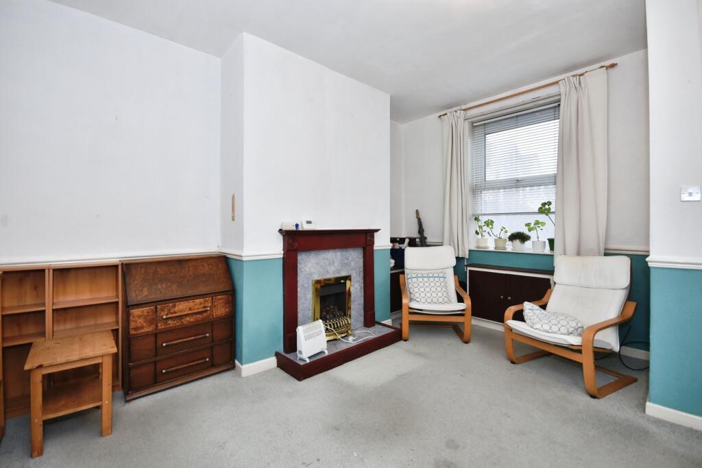 2 bed Terraced