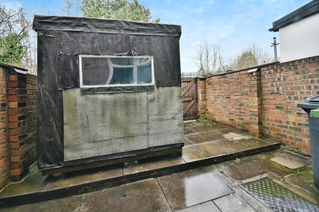 2 bed Terraced