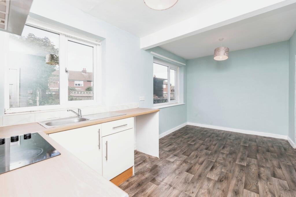 2 bed Semi-Detached