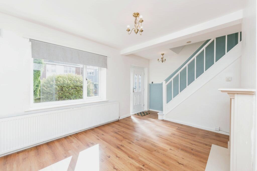 2 bed Semi-Detached