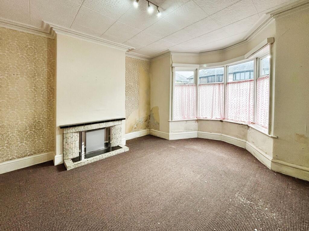 3 bed Semi-Detached