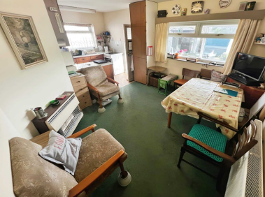 2 bed Detached Bungalow