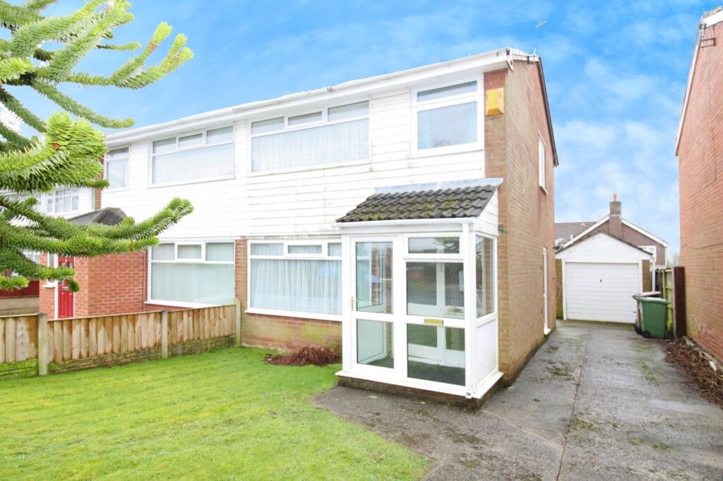 3 bed Semi-Detached
