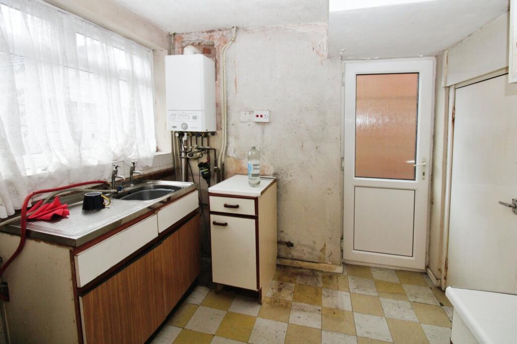 3 bed Semi-Detached