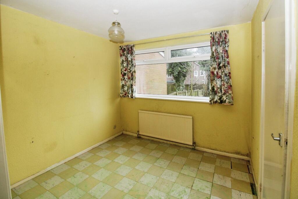 3 bed Semi-Detached