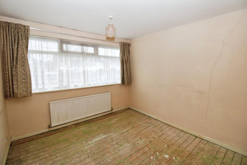 3 bed Semi-Detached