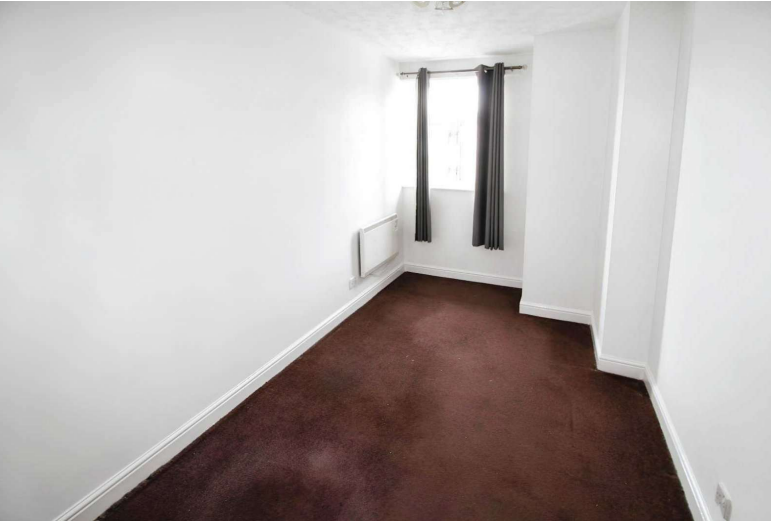 2 bed Ground Flat