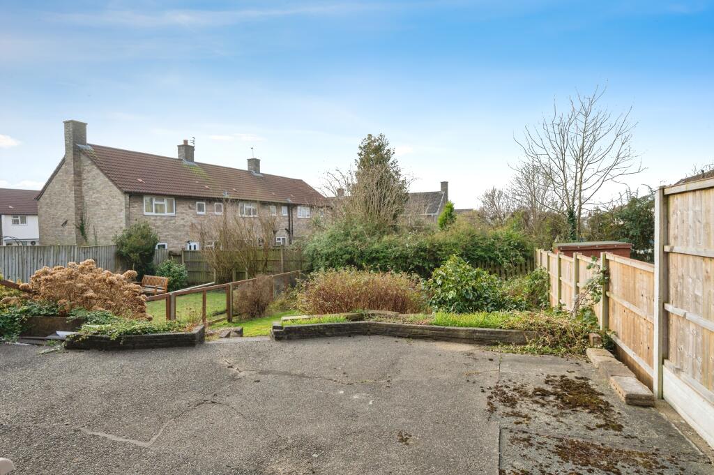 3 bed Semi-Detached