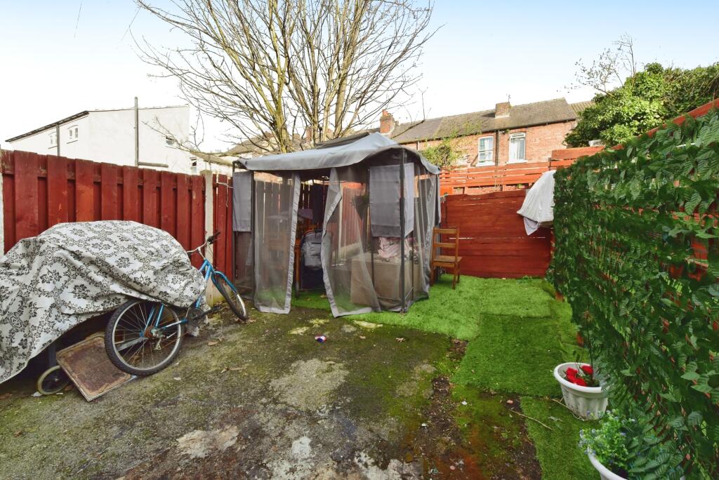 3 bed Terraced