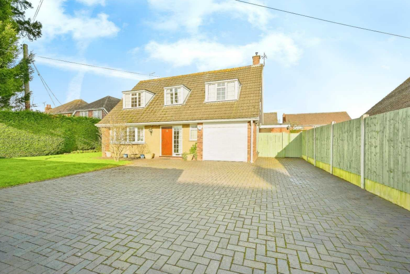 3 bed Detached