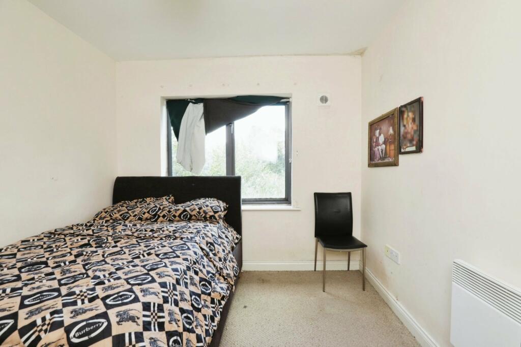 1 bed Apartment
