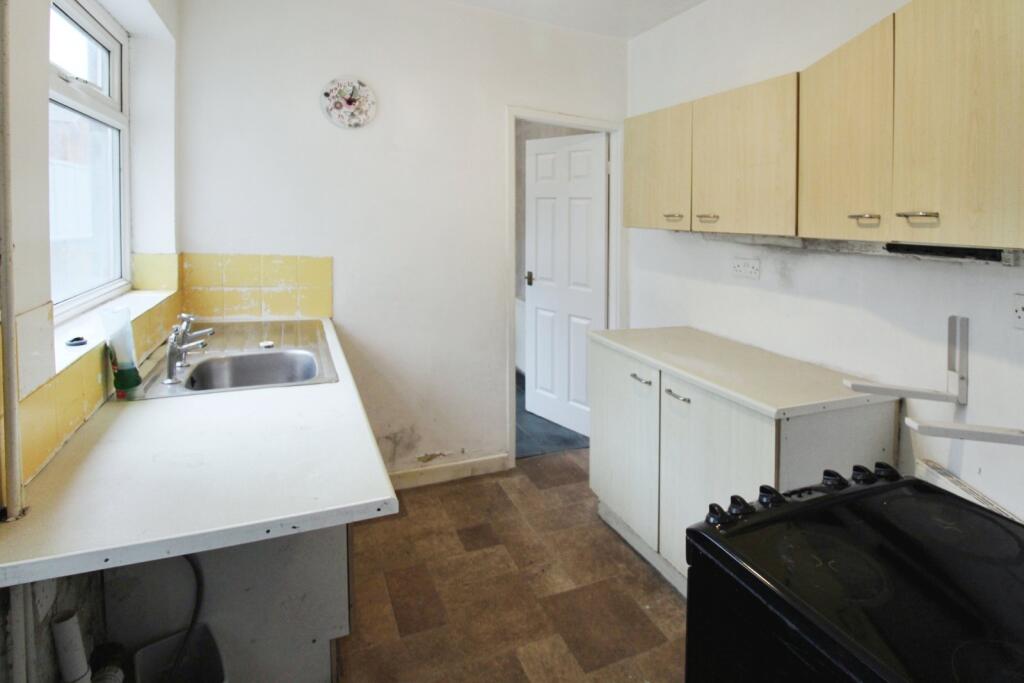 2 bed End of Terrace