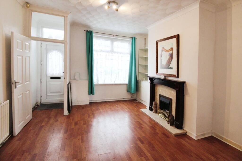 2 bed End of Terrace