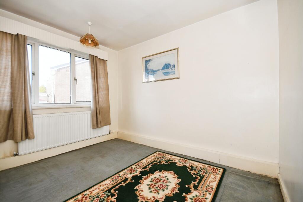 3 bed Semi-Detached