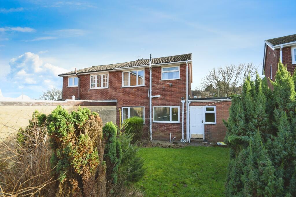 3 bed Semi-Detached