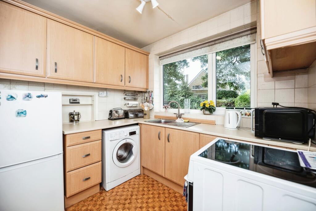3 bed Semi-Detached