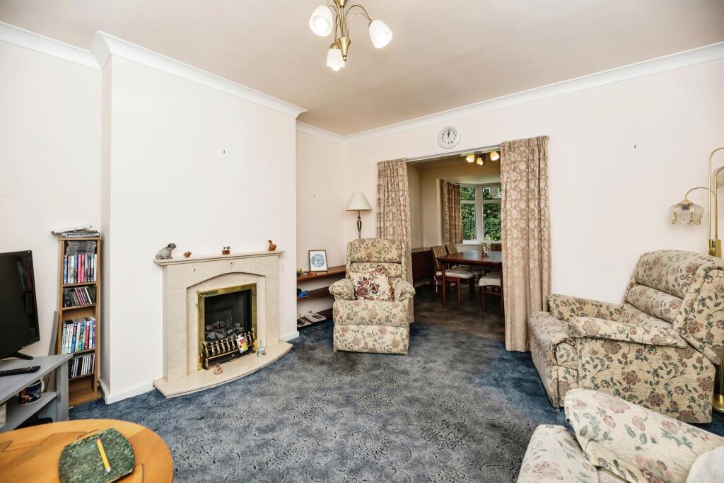 3 bed Semi-Detached