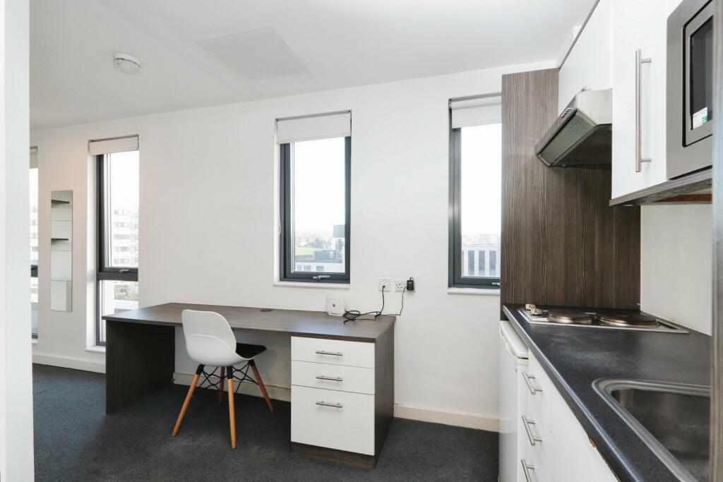 1 bed Studio