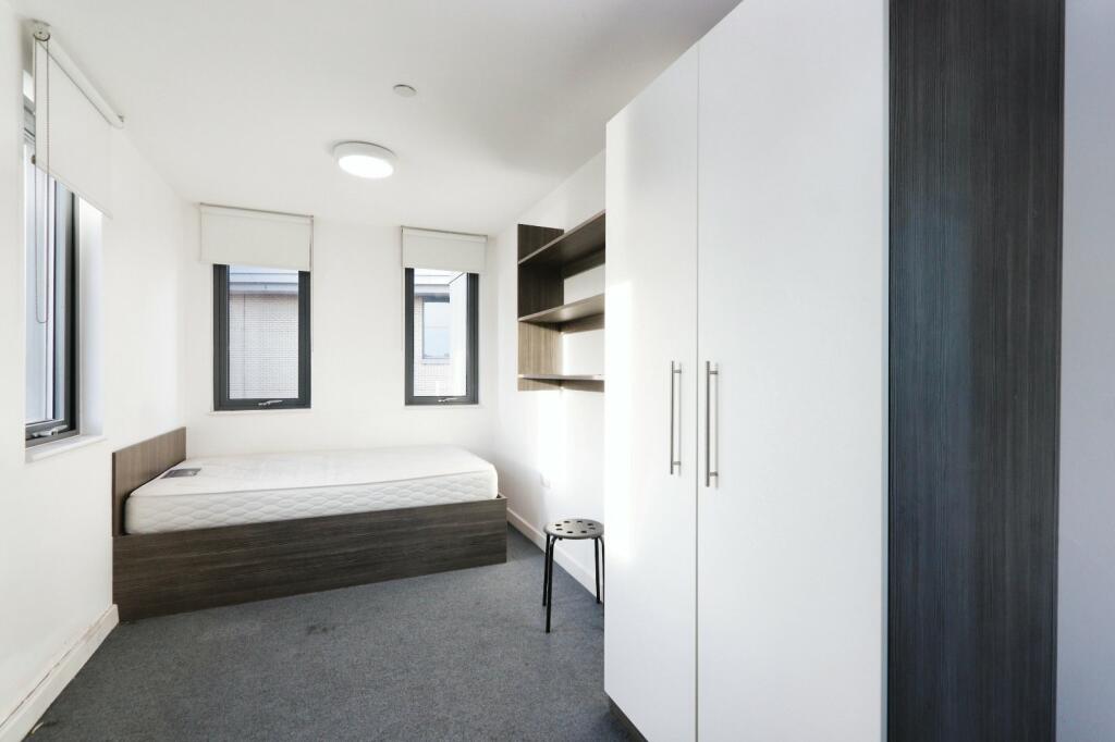 1 bed Studio