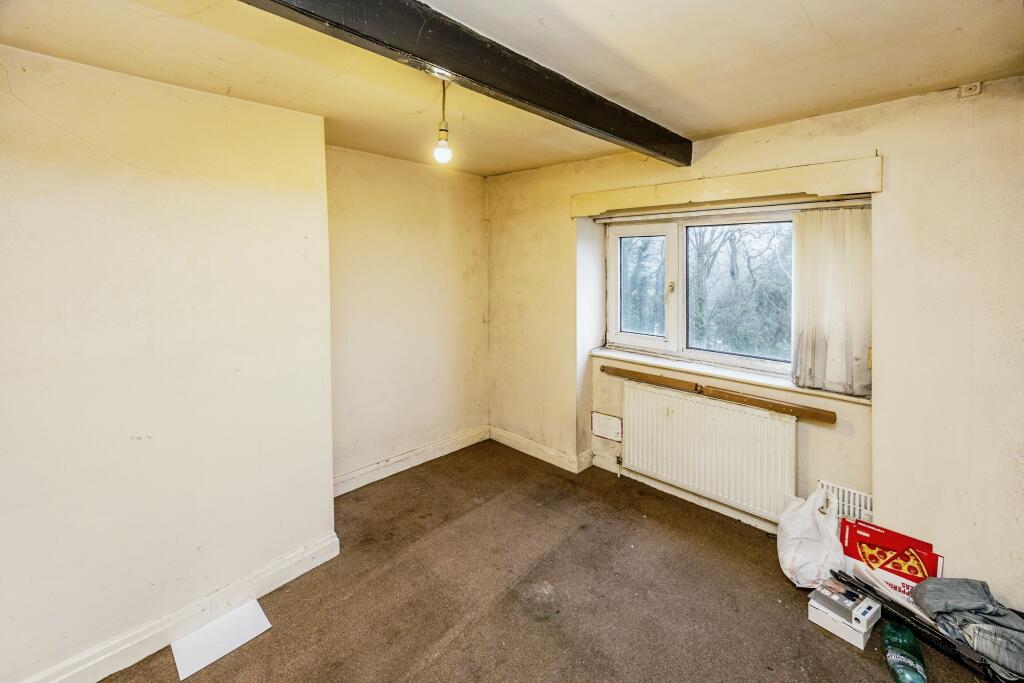2 bed End of Terrace