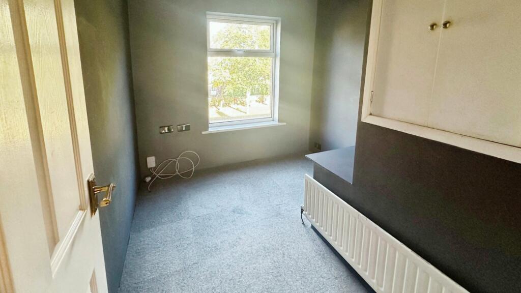 3 bed Terraced